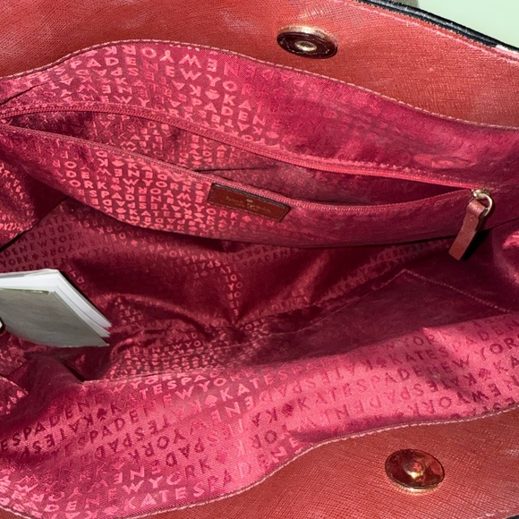 Kate Spade Post Street Hasley Tote with Turn Lock - Picture 5 of 5